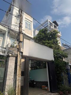 Bán nhà HXh Đường 9 Linh Chiểu, DT 88m2 3 tầng, trung tâm Thủ Đức , đang cho thuê 18 triệu